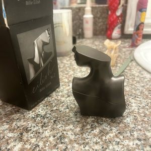 Billie Eilish perfume